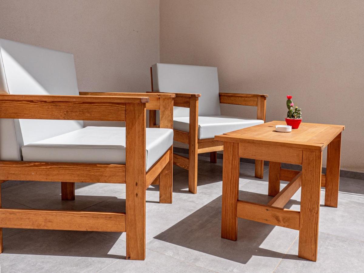 Couette-café A Est Otrante